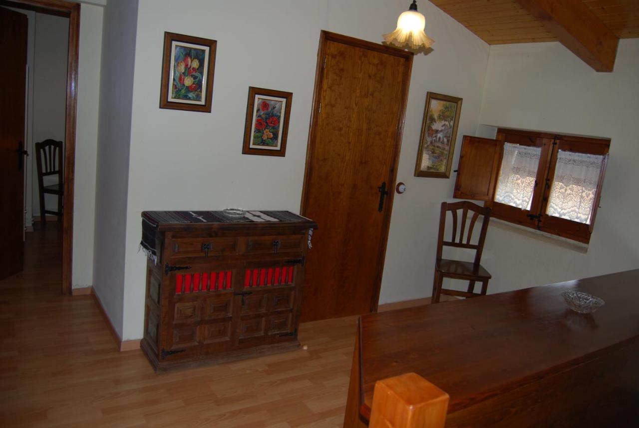 Cal Tort Villa Maia de Montcal Buitenkant foto