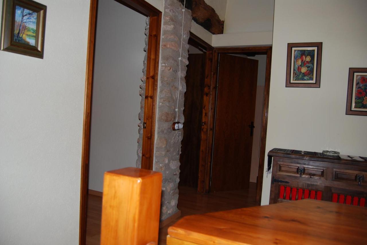 Cal Tort Villa Maia de Montcal Buitenkant foto